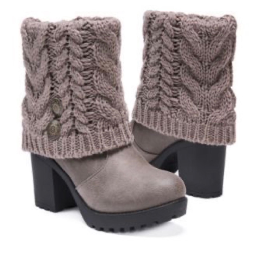 MUK LUKS Ankle Bootie